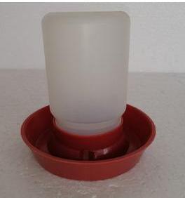 Piolin Bebedero pollo 1 litro SKU 885